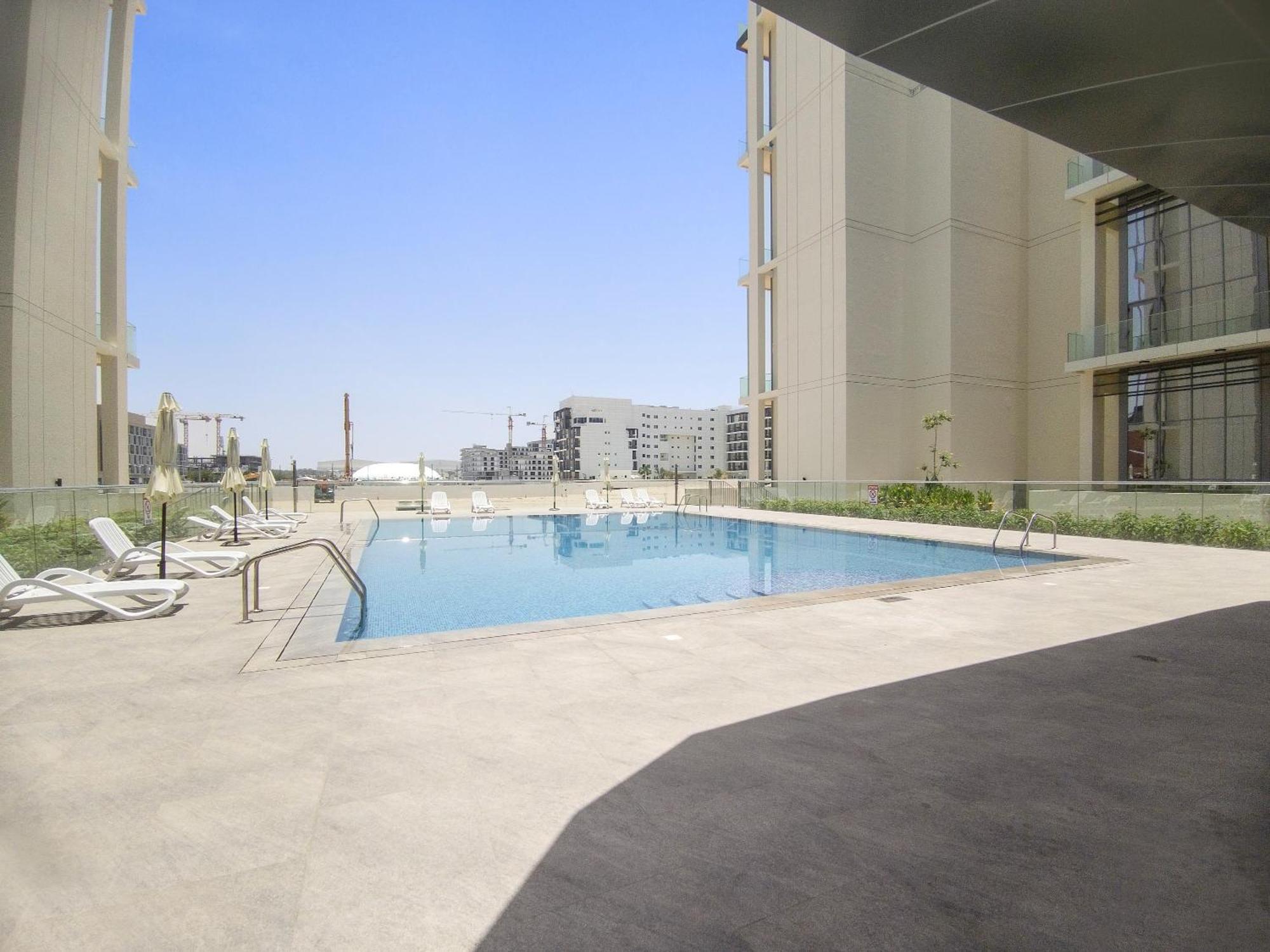 Silkhaus Modern 1Bdr In Oasis Near Masdar City Park Абу Даби Екстериор снимка