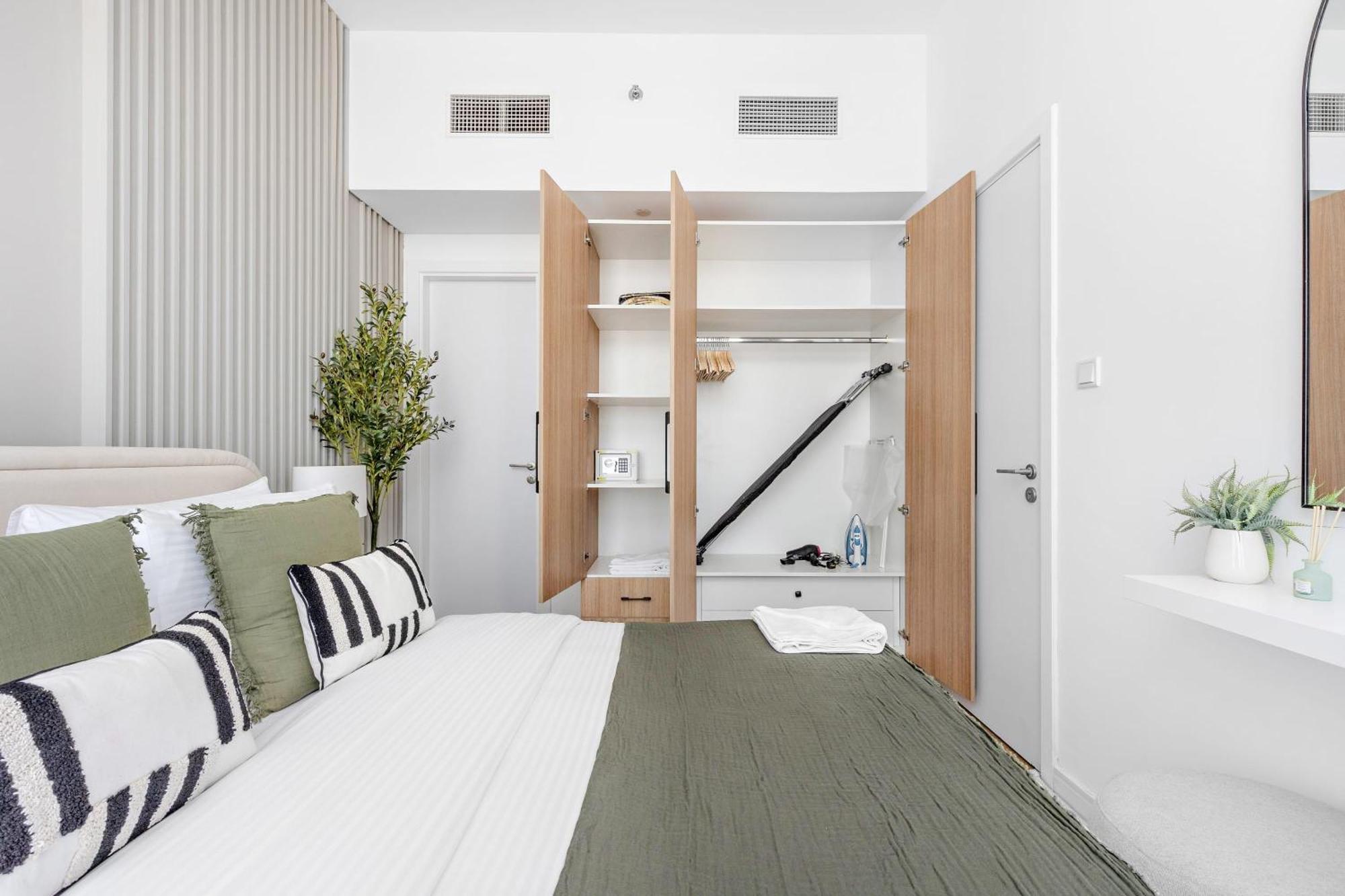 Silkhaus Modern 1Bdr In Oasis Near Masdar City Park Абу Даби Екстериор снимка